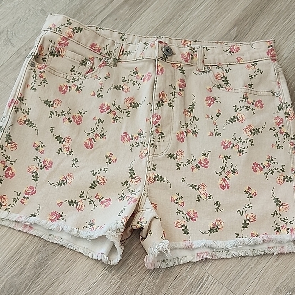 American Rag Floral Print Women's Shorts